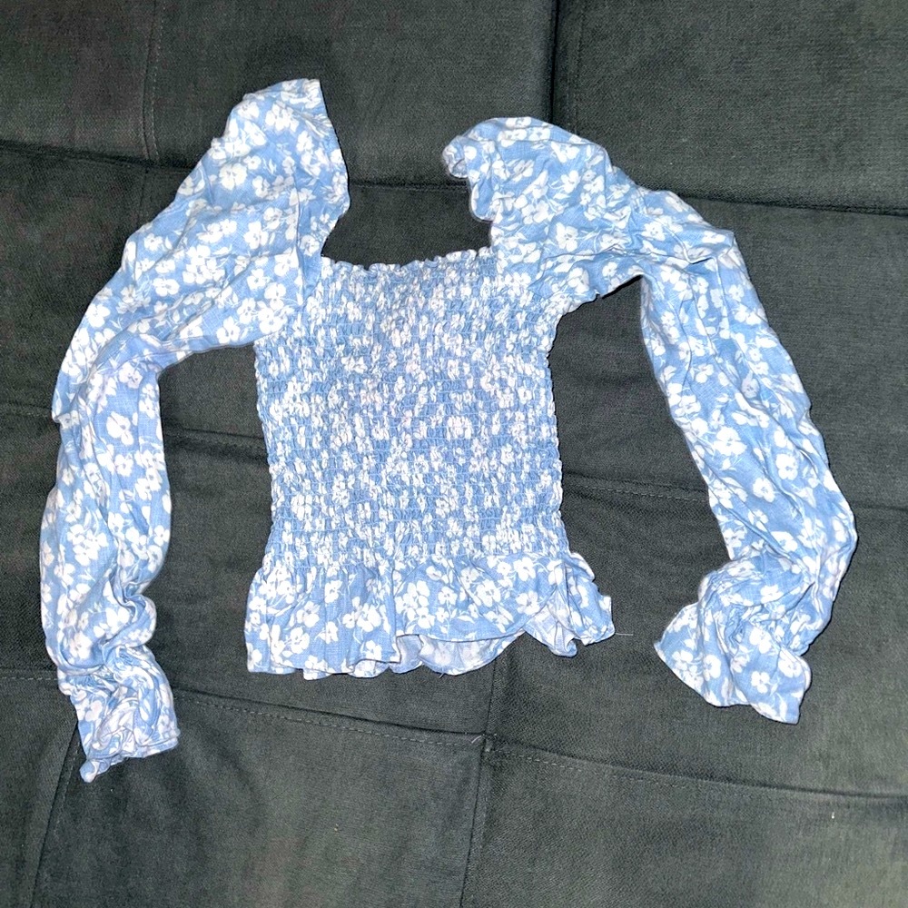 Reformation Blue Floral Smocked Linen Top XS Puff Sleeve Cottagecore Chic - Picture 2 of 4